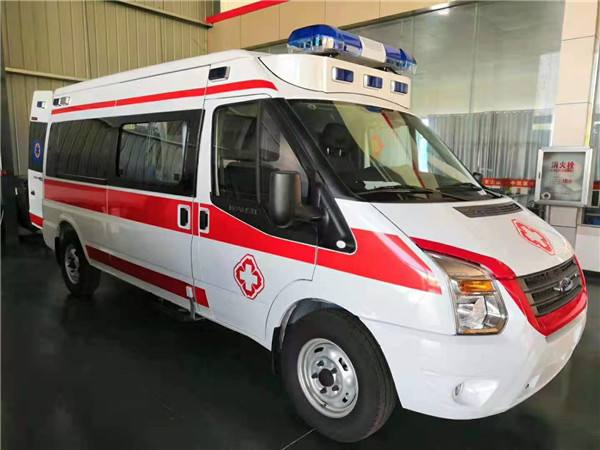 东海县福特V362救护车
